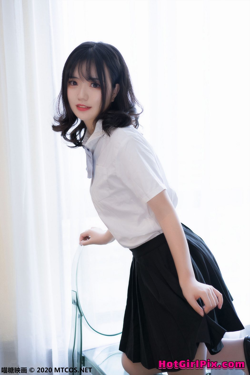 [MTCos] 喵糖映画 Vol.093 丝袜酷女孩