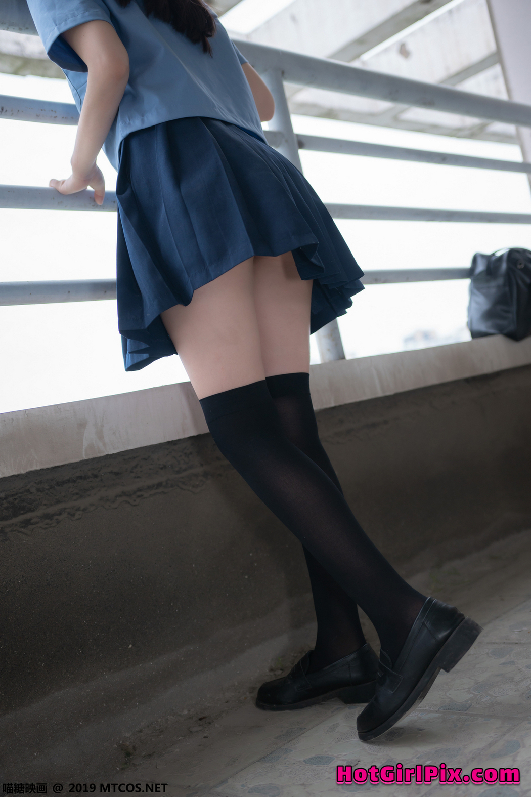 [MTCos] 喵糖映画 Vol.070 半度度度喵 小黄帽女孩