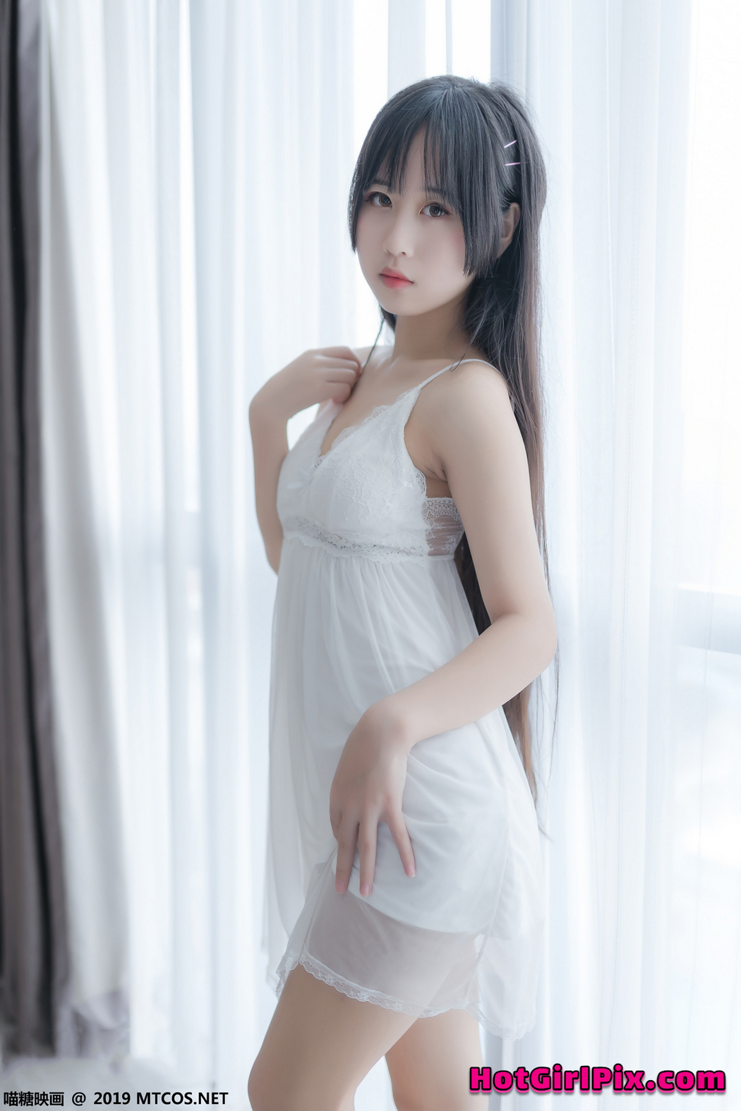 [MTCos] 喵糖映画 Vol.069 萌芽儿o0 白纱裙