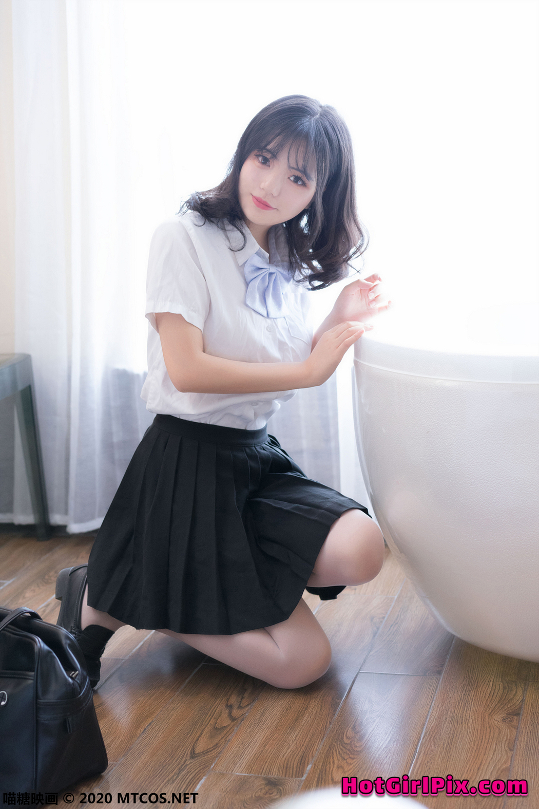 [MTCos] 喵糖映画 Vol.093 丝袜酷女孩