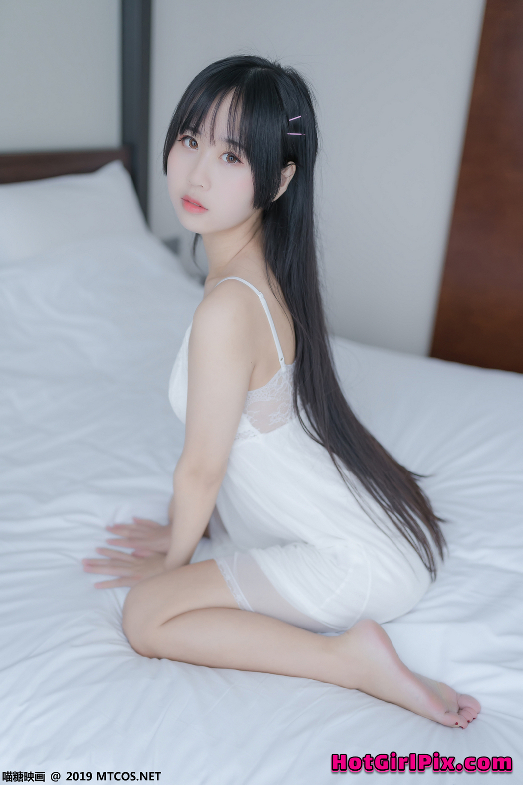 [MTCos] 喵糖映画 Vol.069 萌芽儿o0 白纱裙