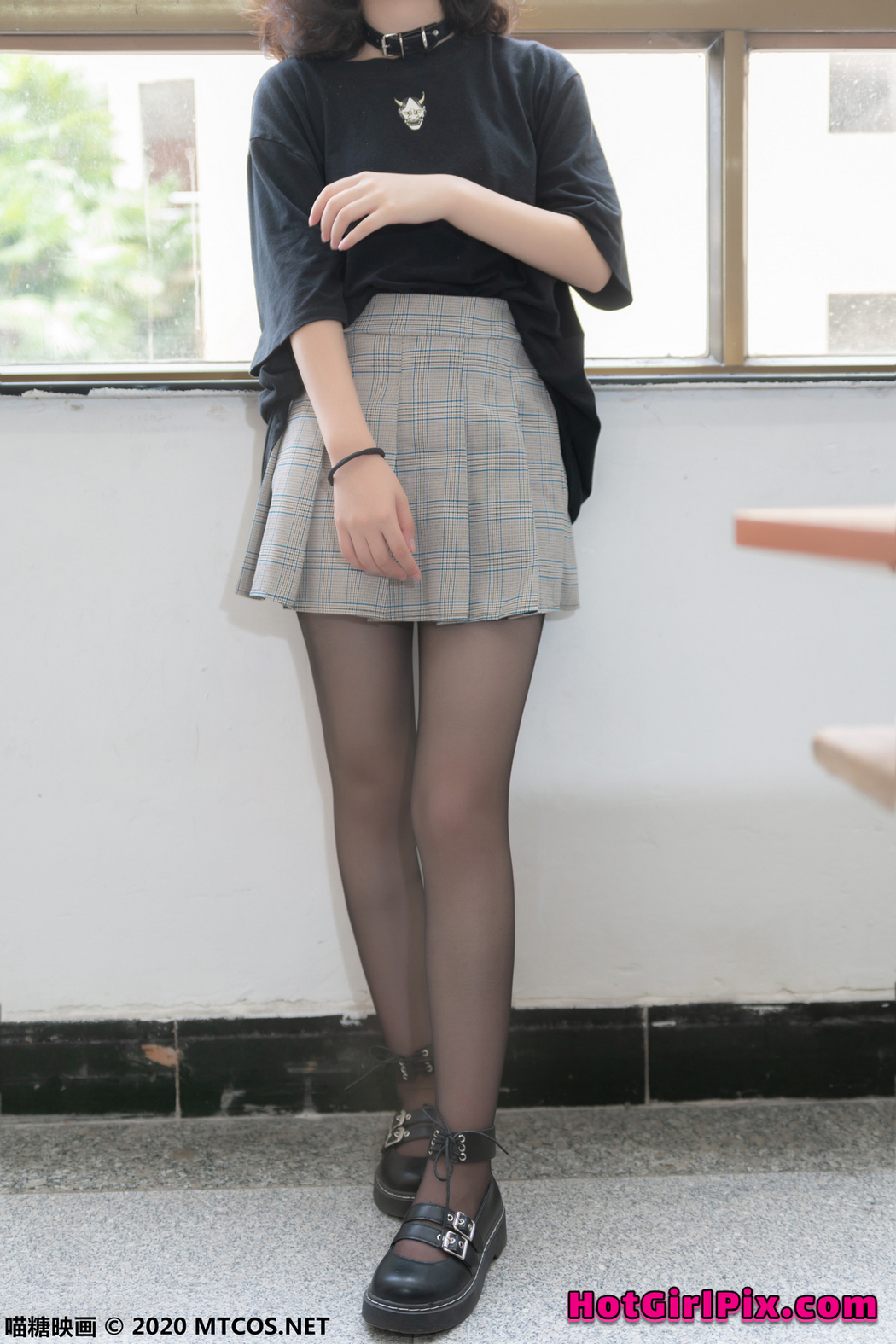 [MTCos] 喵糖映画 Vol.093 丝袜酷女孩