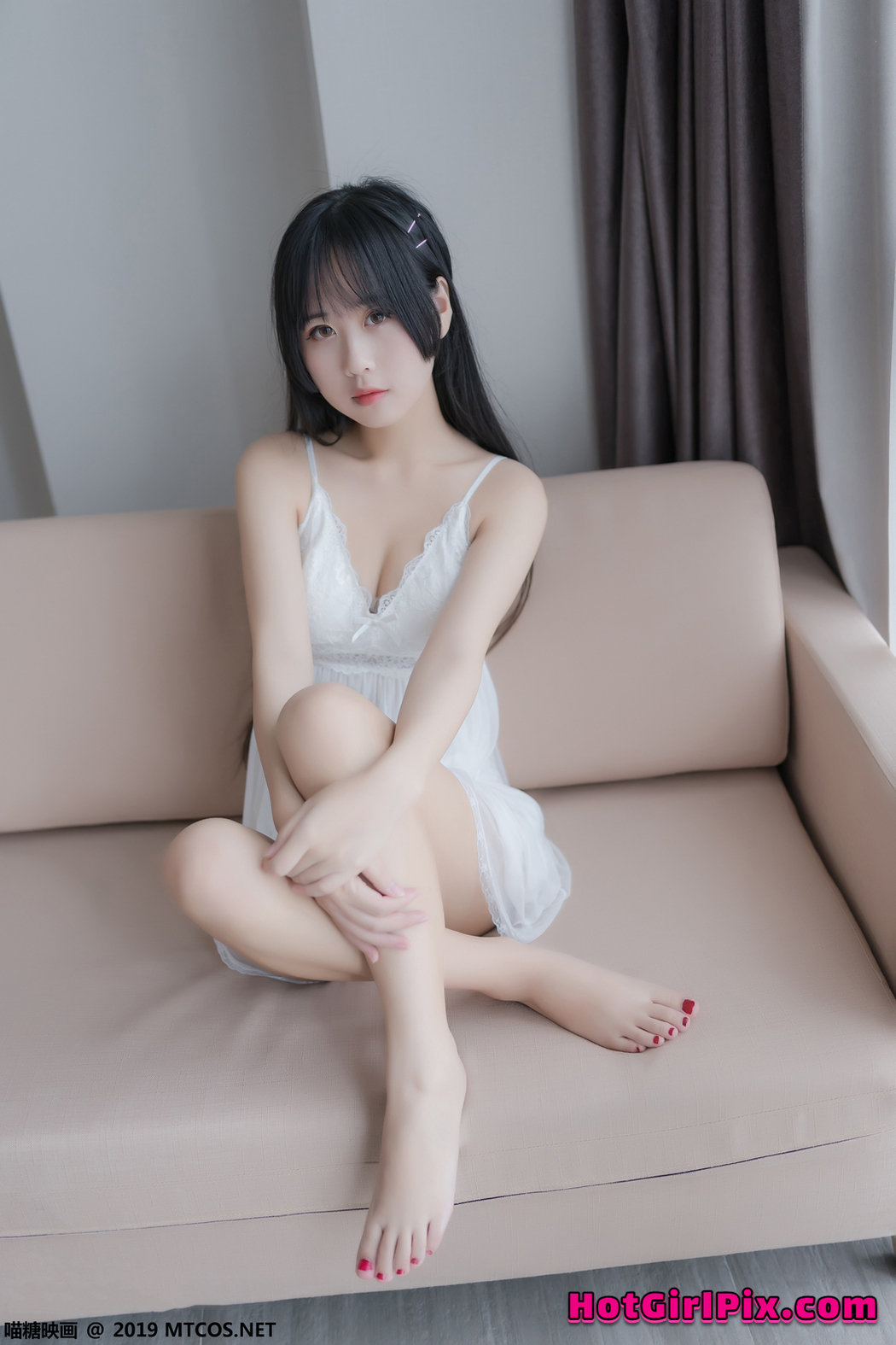 [MTCos] 喵糖映画 Vol.069 萌芽儿o0 白纱裙