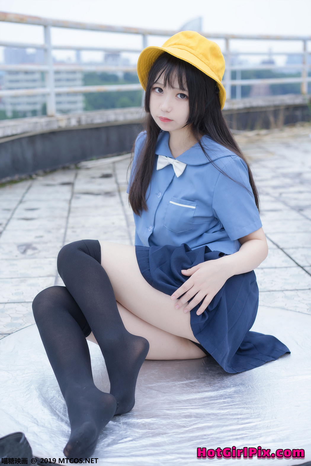 [MTCos] 喵糖映画 Vol.070 半度度度喵 小黄帽女孩