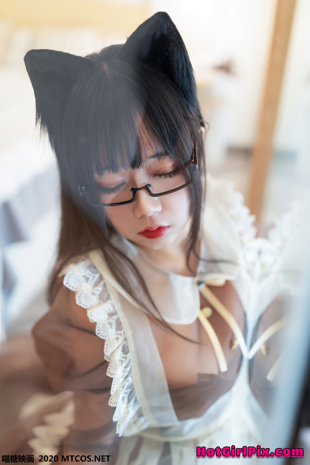 [MTCos] 喵糖映画 Vol.125 棕色透明女佣