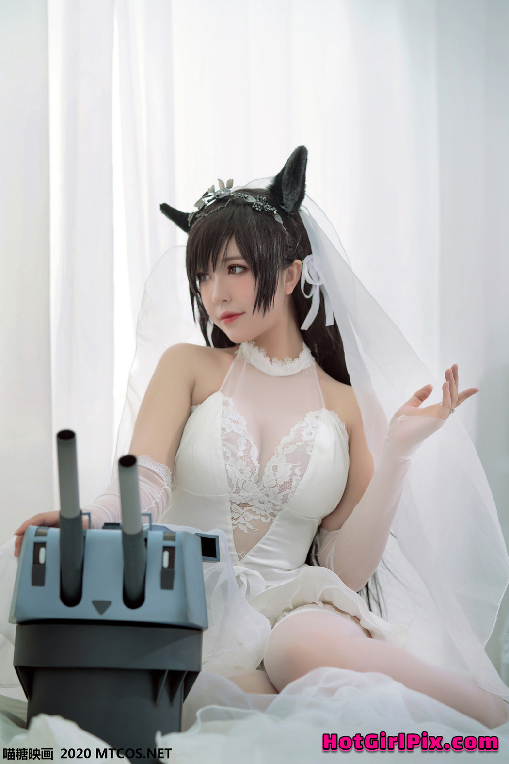 [MTCos] 喵糖映画 Vol.115 半半子 婚纱爱宕