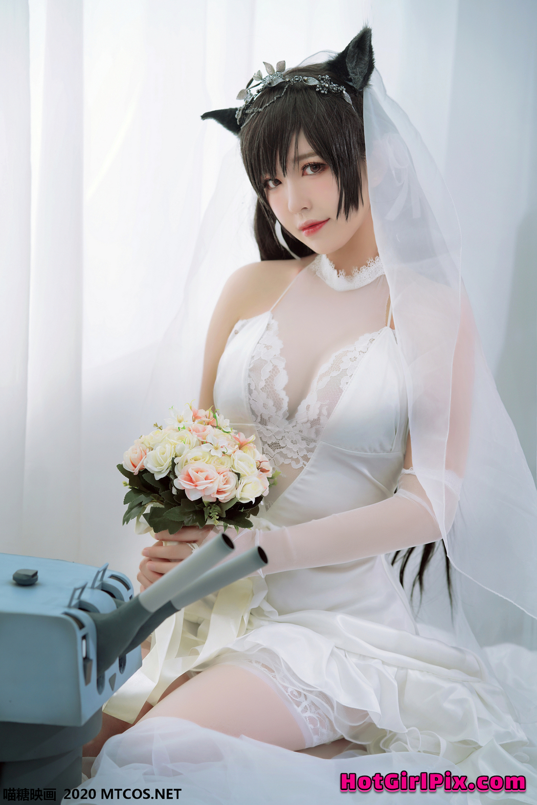 [MTCos] 喵糖映画 Vol.115 半半子 婚纱爱宕