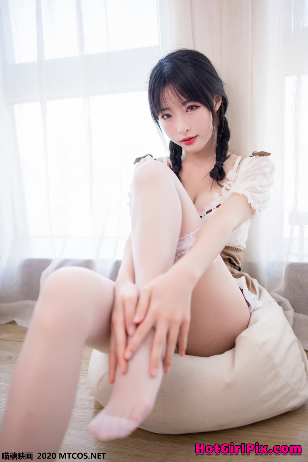 [MTCos] 喵糖映画 Vol.130 楚楚动人的女友