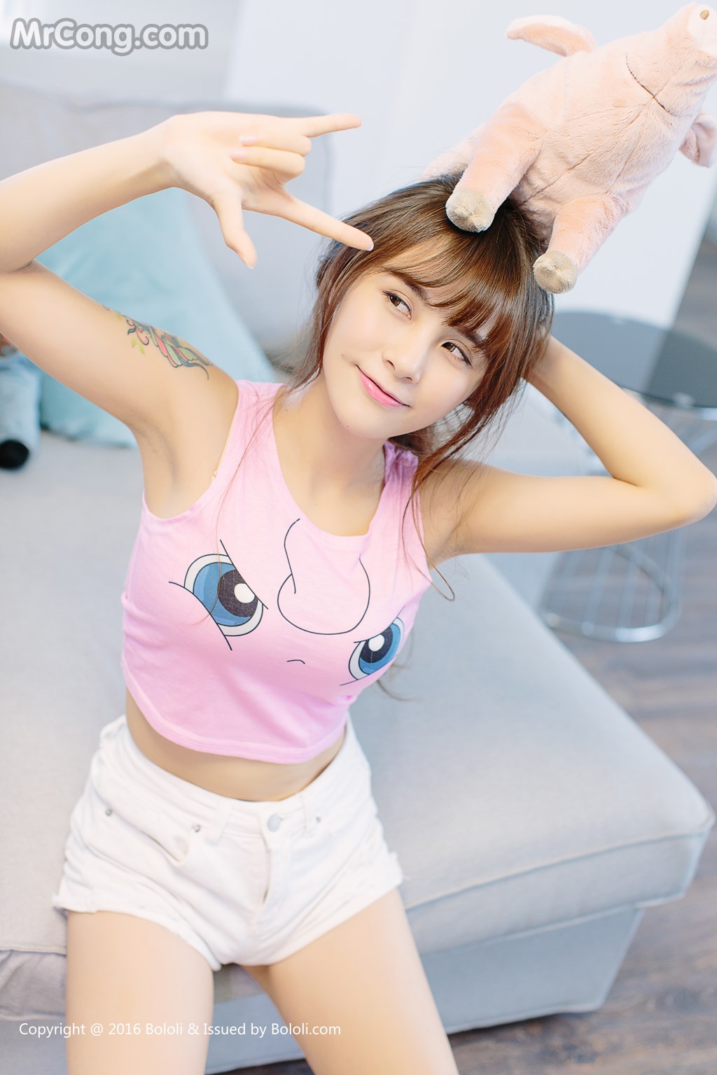 Kimoe Vol.002: Xia Mei Jiang (夏美酱) v&agrave; Qiu Qiu Zhou Wen (球球周闻) (41 images)