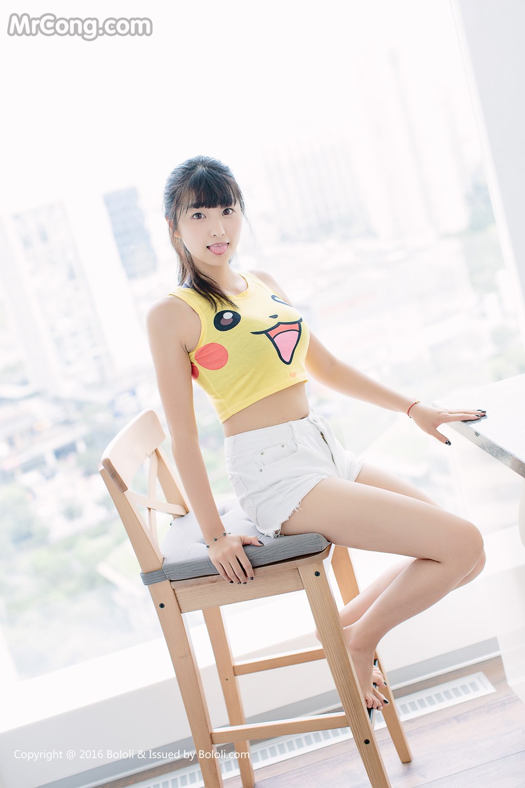 Kimoe Vol.002: Xia Mei Jiang (夏美酱) v&agrave; Qiu Qiu Zhou Wen (球球周闻) (41 images)