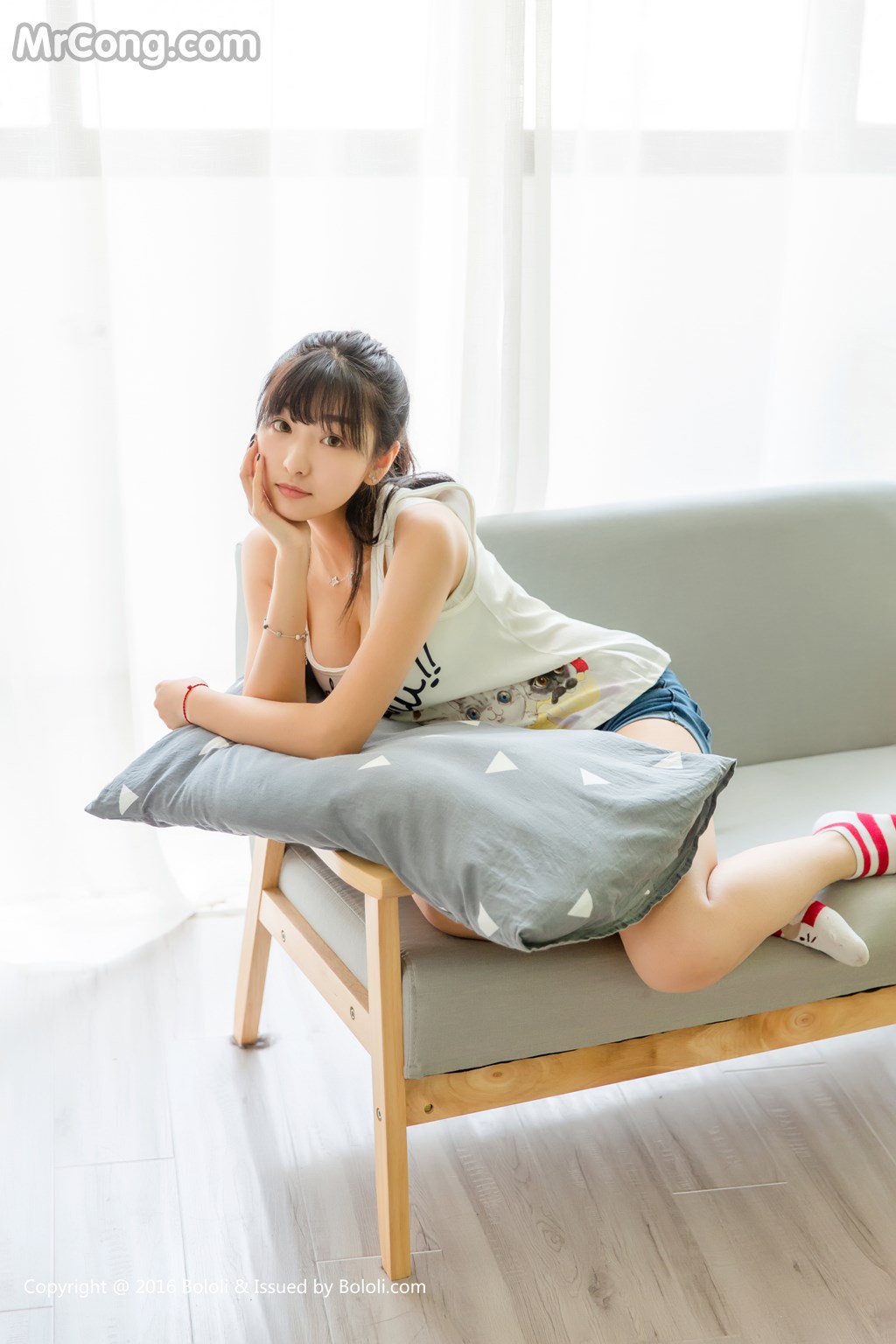Kimoe Vol.001: Qiu Qiu Zhou Wen (球球周闻) (42 images)