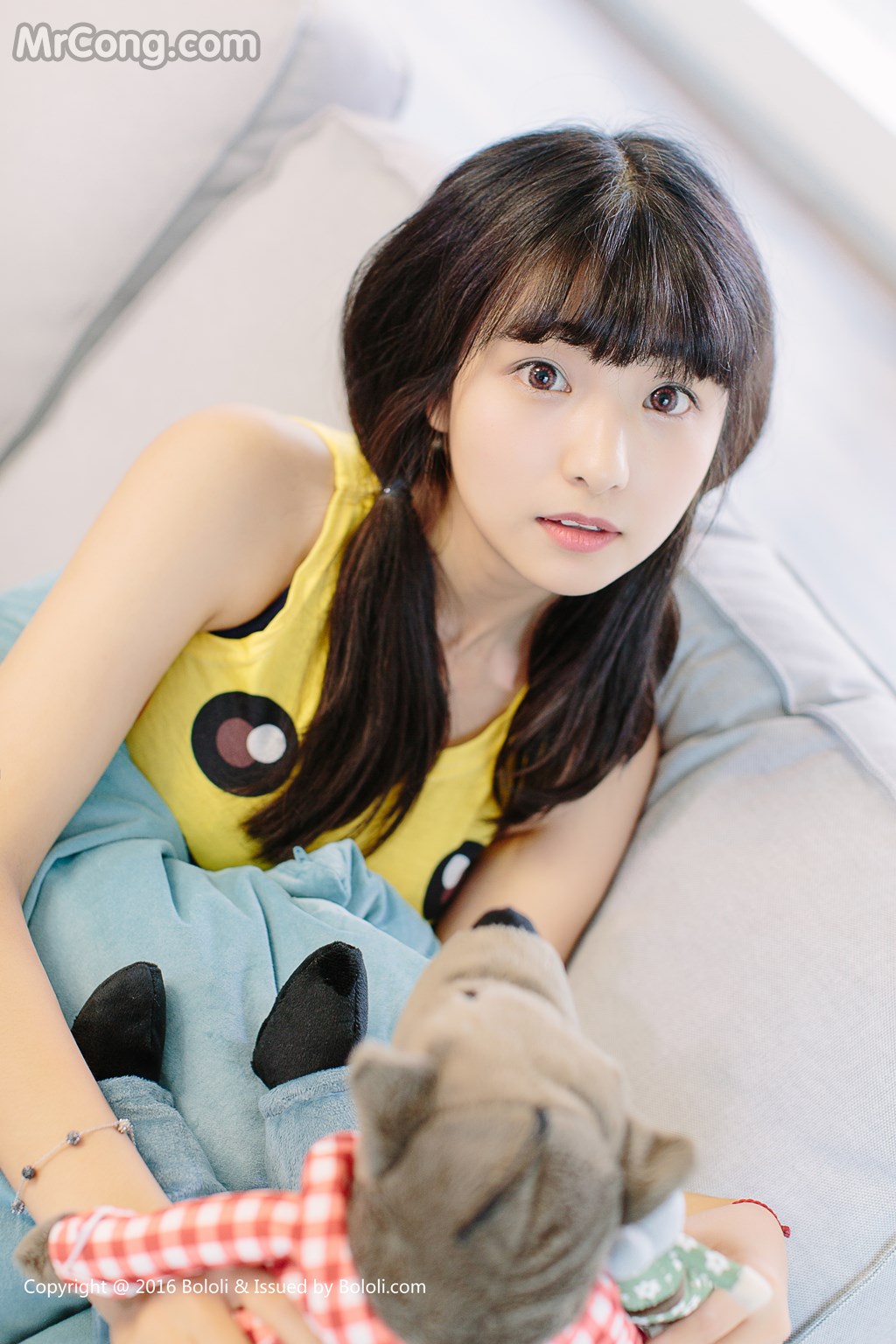Kimoe Vol.002: Xia Mei Jiang (夏美酱) v&agrave; Qiu Qiu Zhou Wen (球球周闻) (41 images)