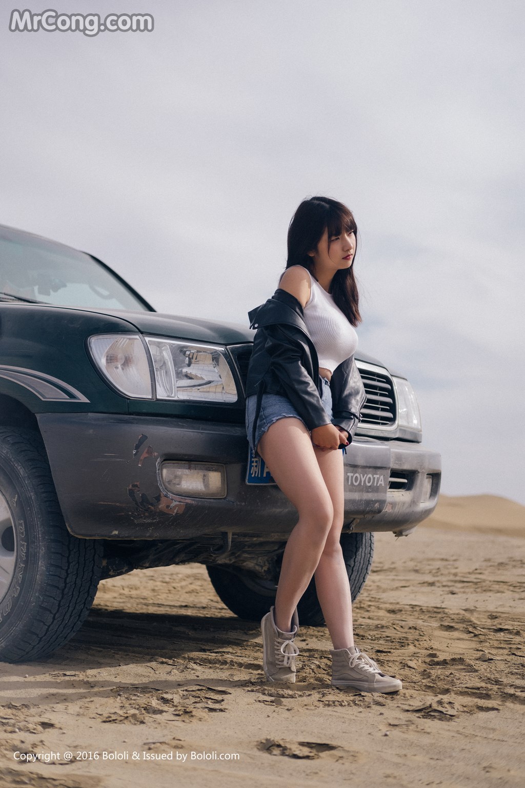 Kimoe Vol.010: Qiu Qiu Zhou Wen (球球周闻) (52 images)