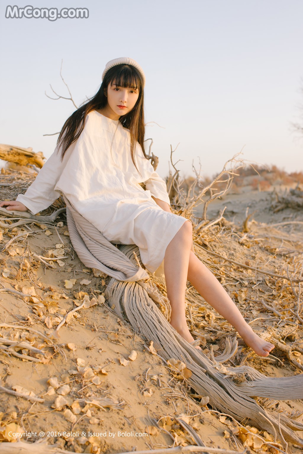 Kimoe Vol.009: Zhi Ying (之应) (41 images)