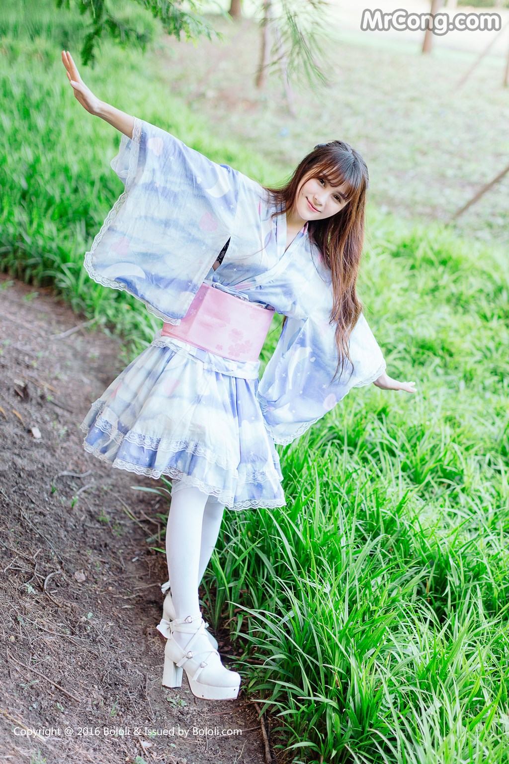 Kimoe Vol.007: Xia Mei Jiang (夏美酱) (60 images)