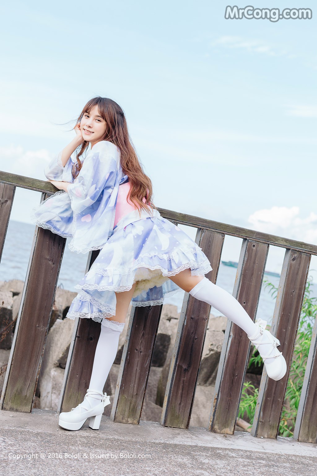 Kimoe Vol.007: Xia Mei Jiang (夏美酱) (60 images)