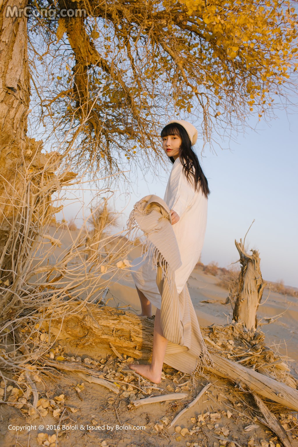 Kimoe Vol.009: Zhi Ying (之应) (41 images)