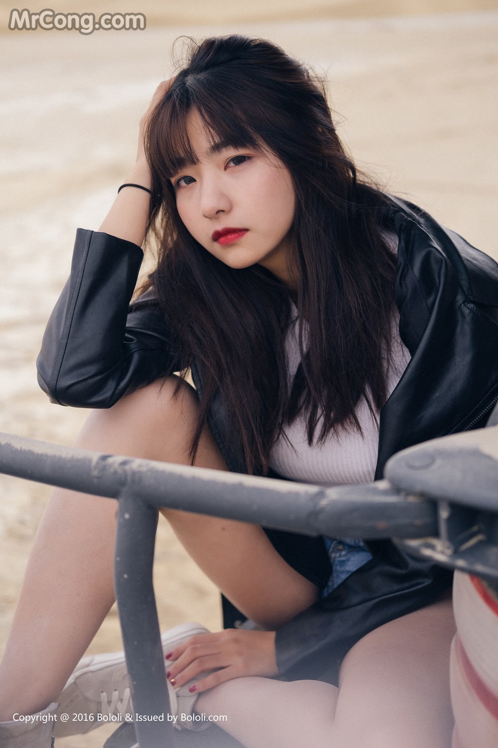Kimoe Vol.010: Qiu Qiu Zhou Wen (球球周闻) (52 images)