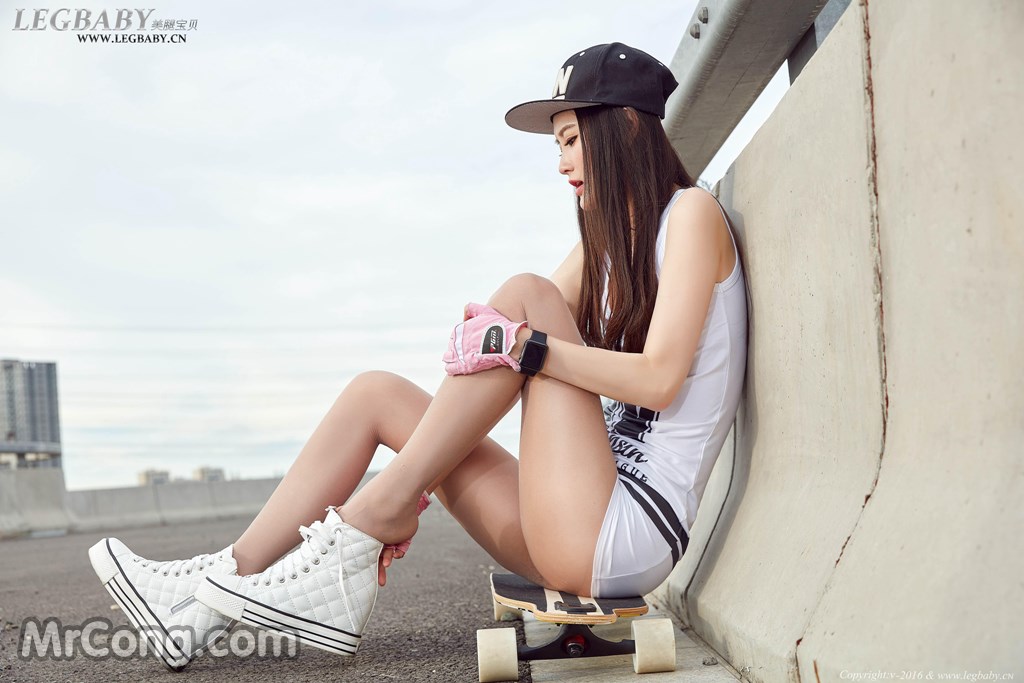 LegBaby Vol.028: Xiao Xiao (潇潇) (51 images)