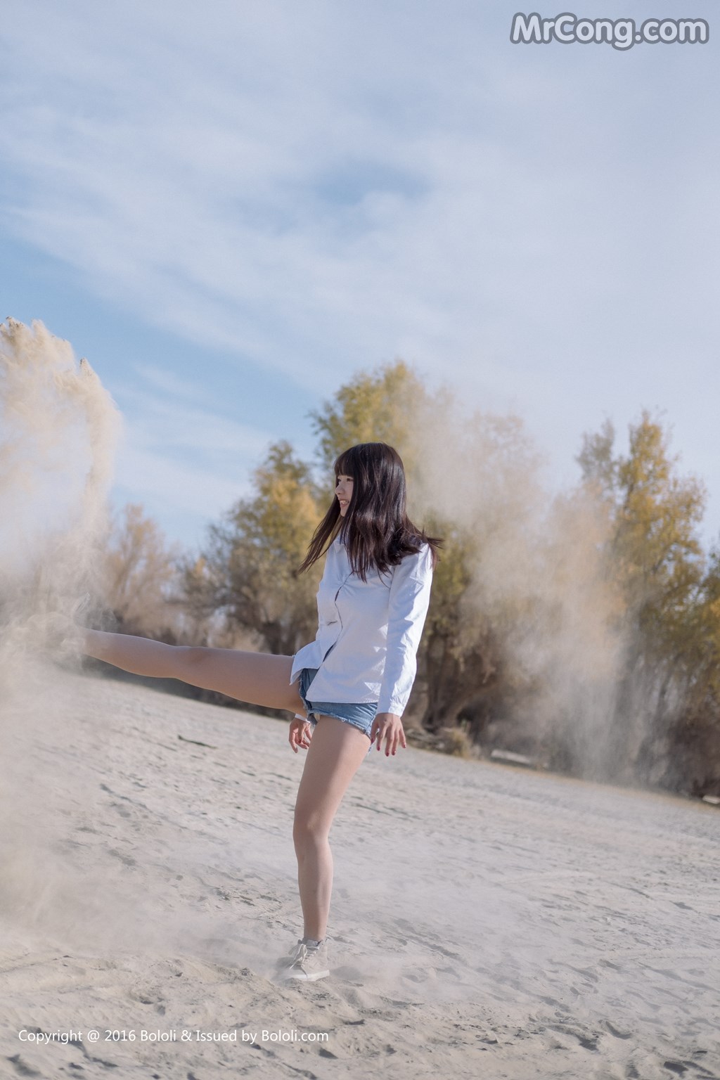 Kimoe Vol.012: Qiu Qiu Zhou Wen (球球周闻) (43 images)