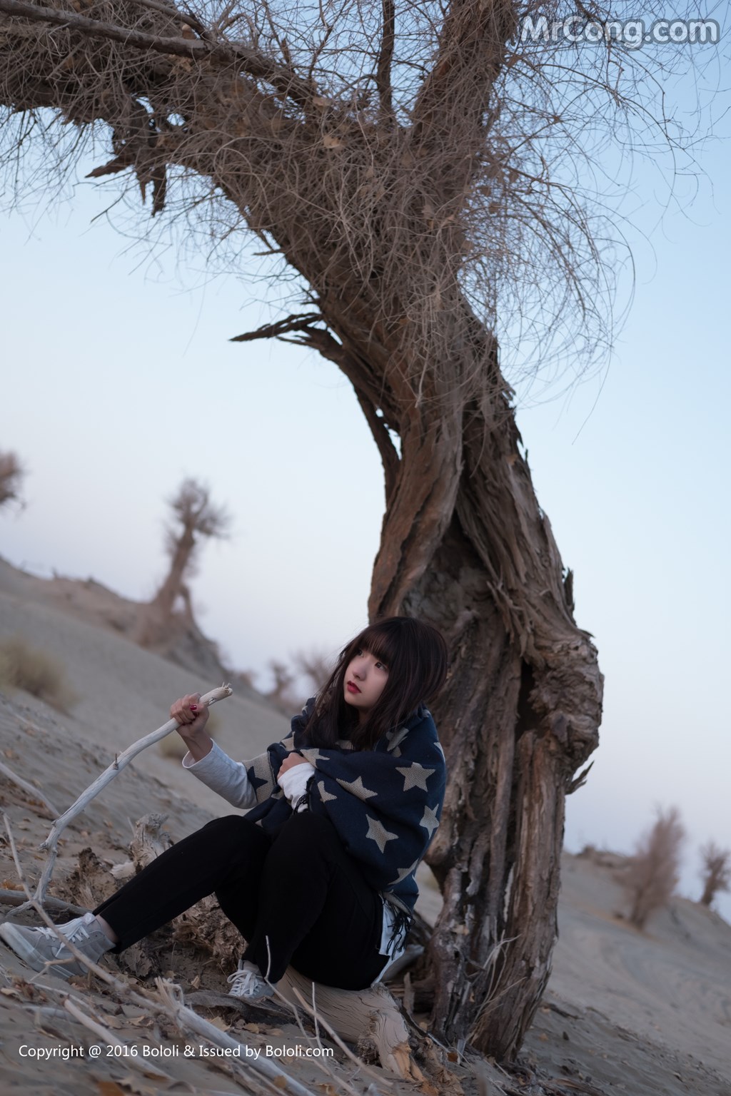 Kimoe Vol.014: Qiu Qiu Zhou Wen (球球周闻) (41 images)