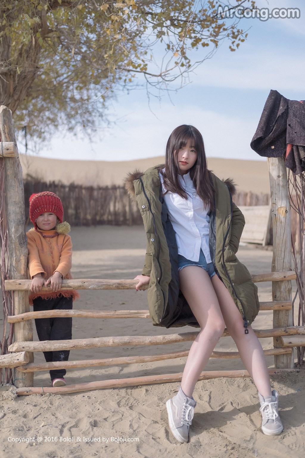 Kimoe Vol.012: Qiu Qiu Zhou Wen (球球周闻) (43 images)