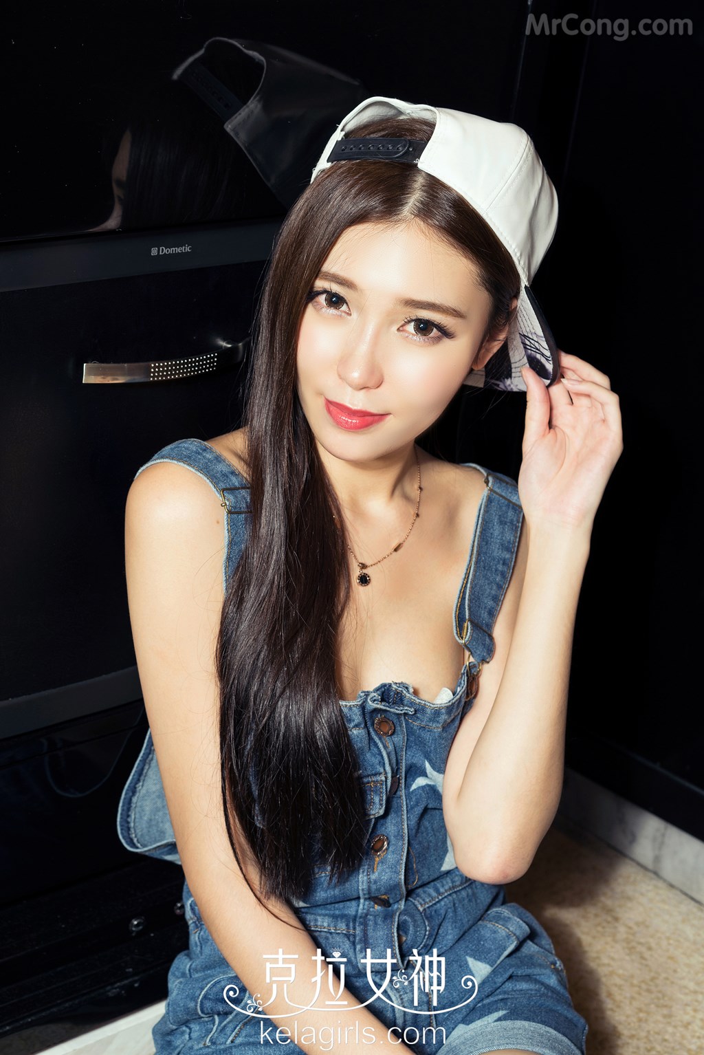 KelaGirls 2017-03-22: Qi Qi (七七) (29 images)
