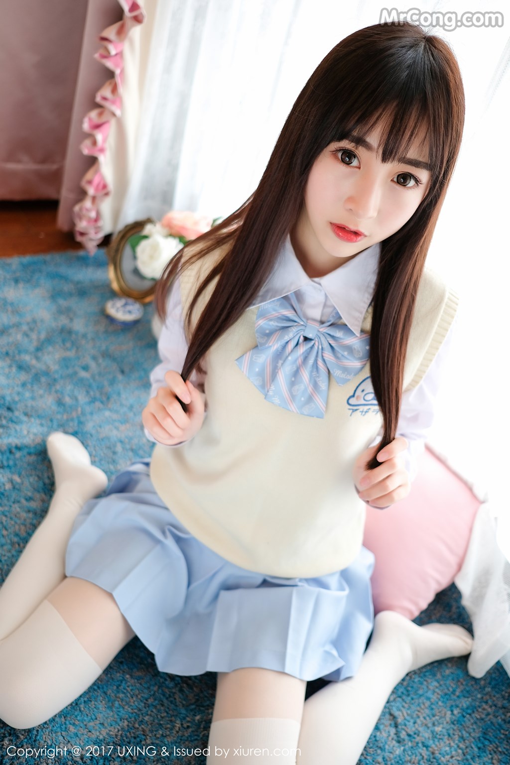 UXING Vol.041: Mayuki (丸子) (44 images)