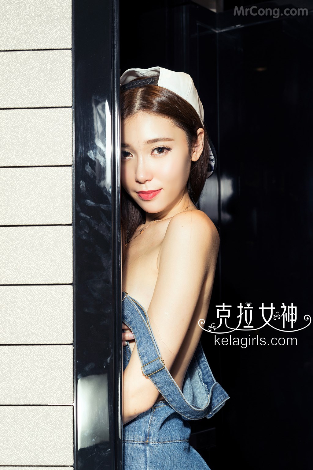 KelaGirls 2017-03-22: Qi Qi (七七) (29 images)