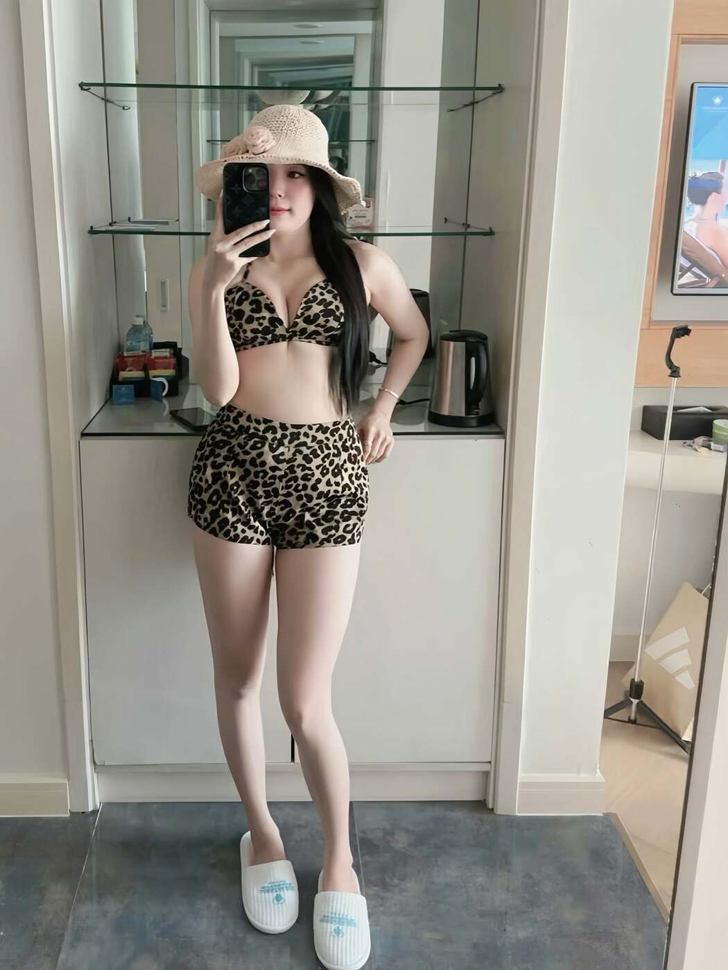 Trần Trưng (Yennie baby)
