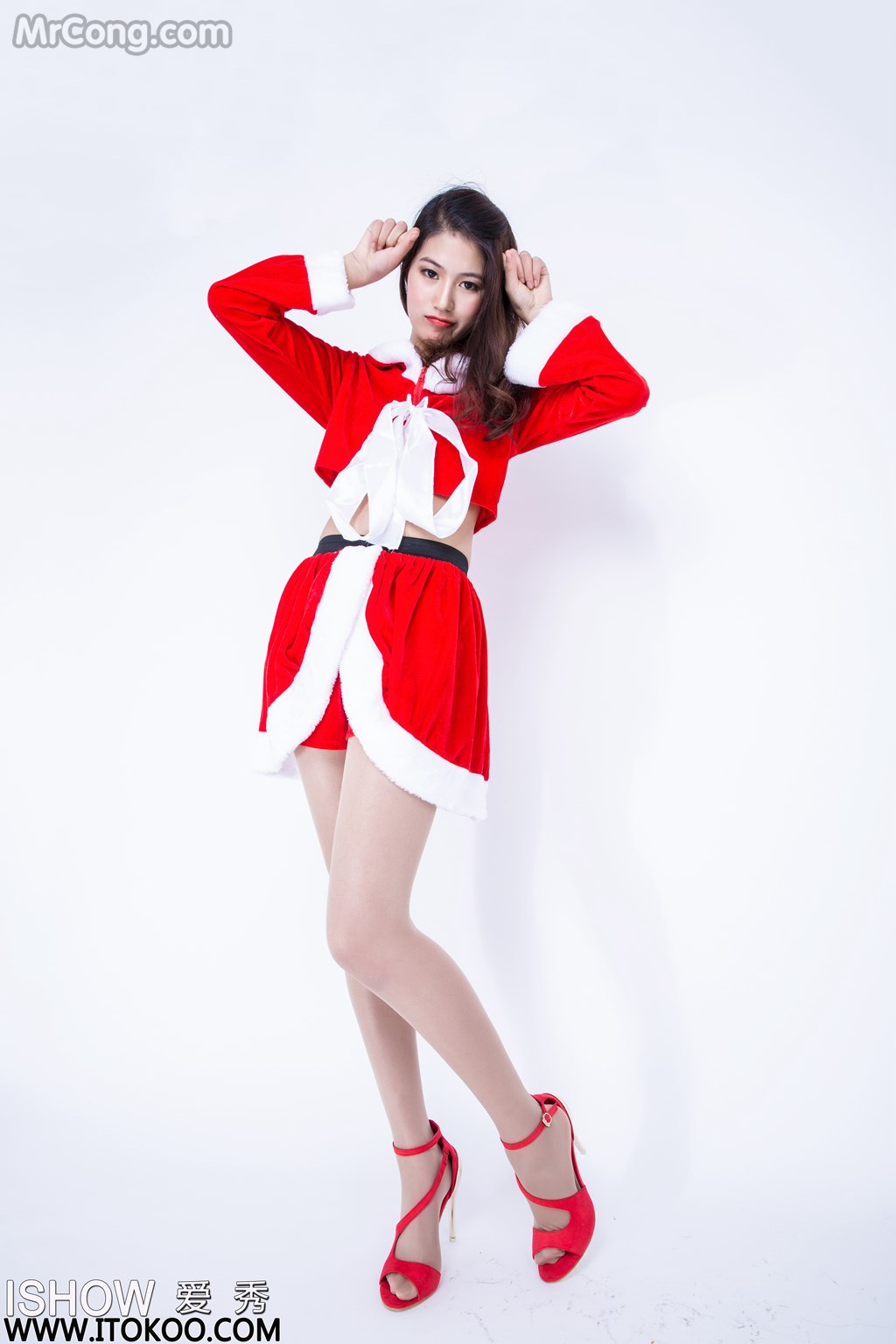 ISHOW No.022: Ke Er (可儿) (37 images)