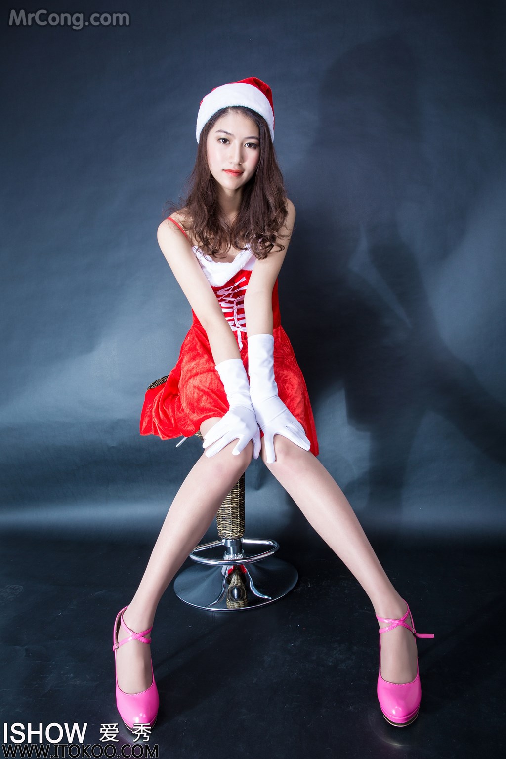 ISHOW No.022: Ke Er (可儿) (37 images)