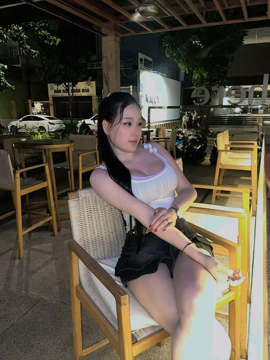 Trần Trưng (Yennie baby)