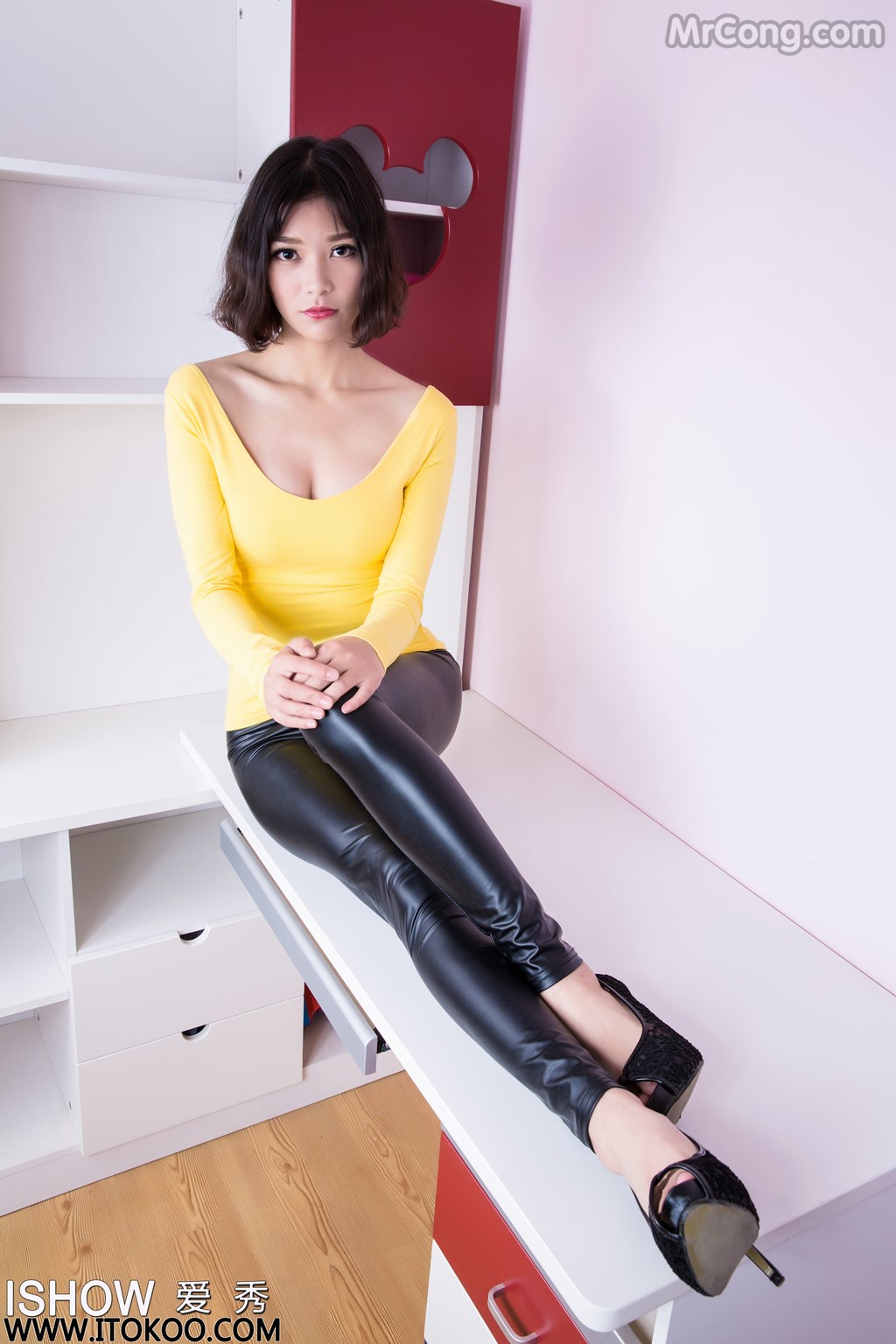 ISHOW No.019: Yu Fei Fei (余菲菲Faye) (39 images)