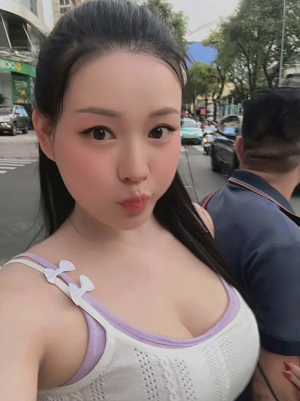Trần Trưng (Yennie baby)