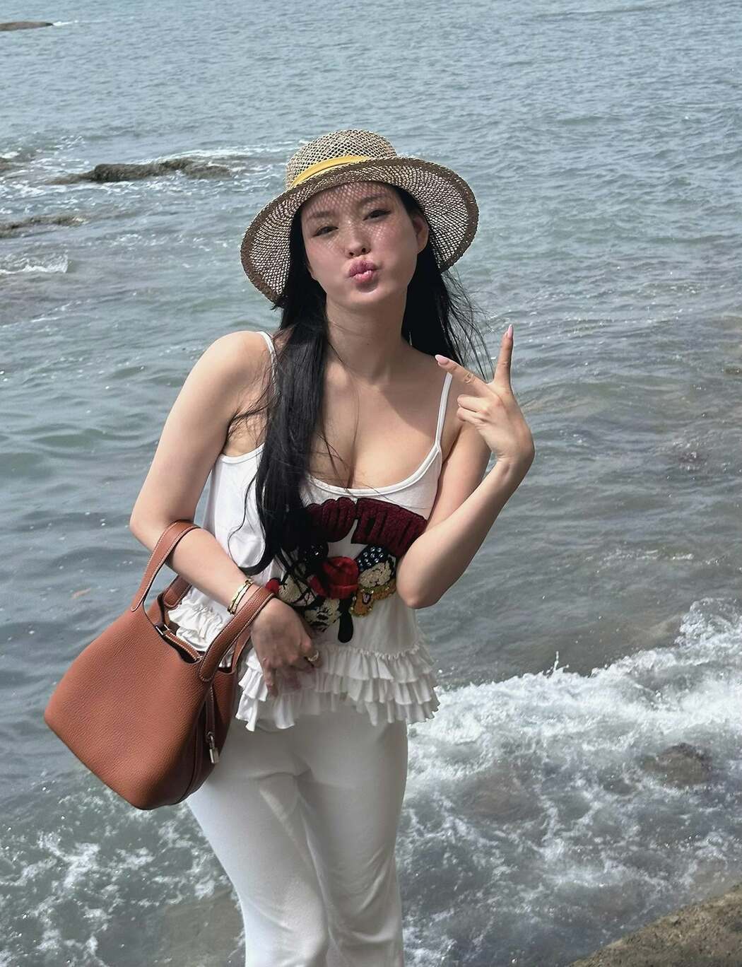 Trần Trưng (Yennie baby)