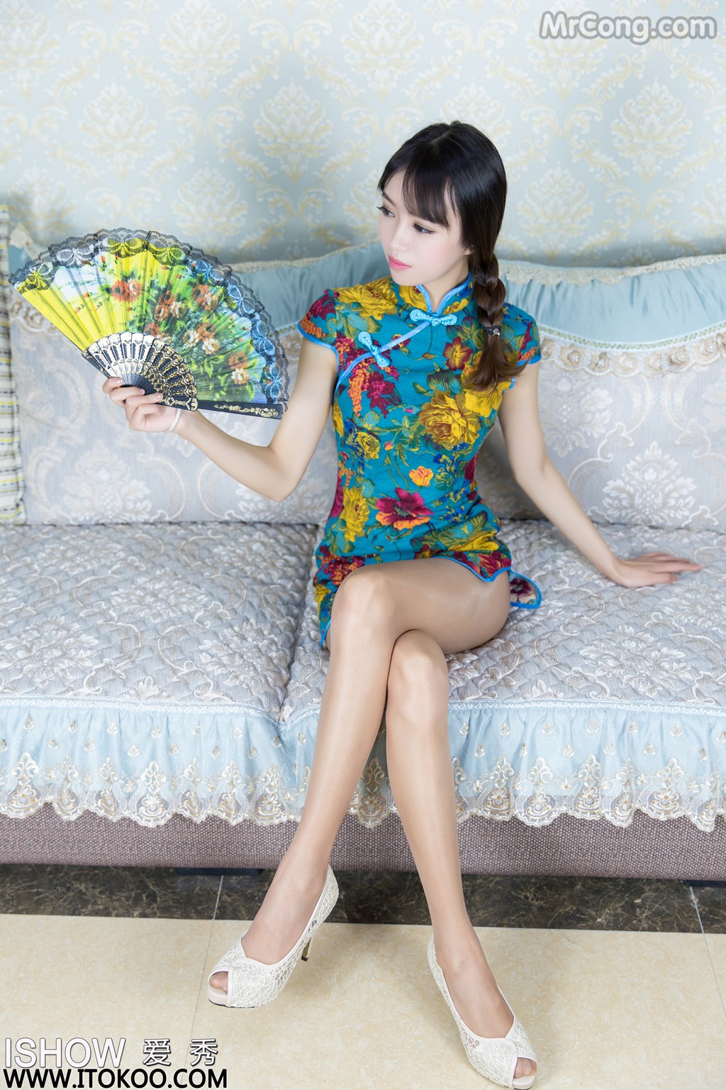 ISHOW No.087: Adela (馨雅) (37 images)