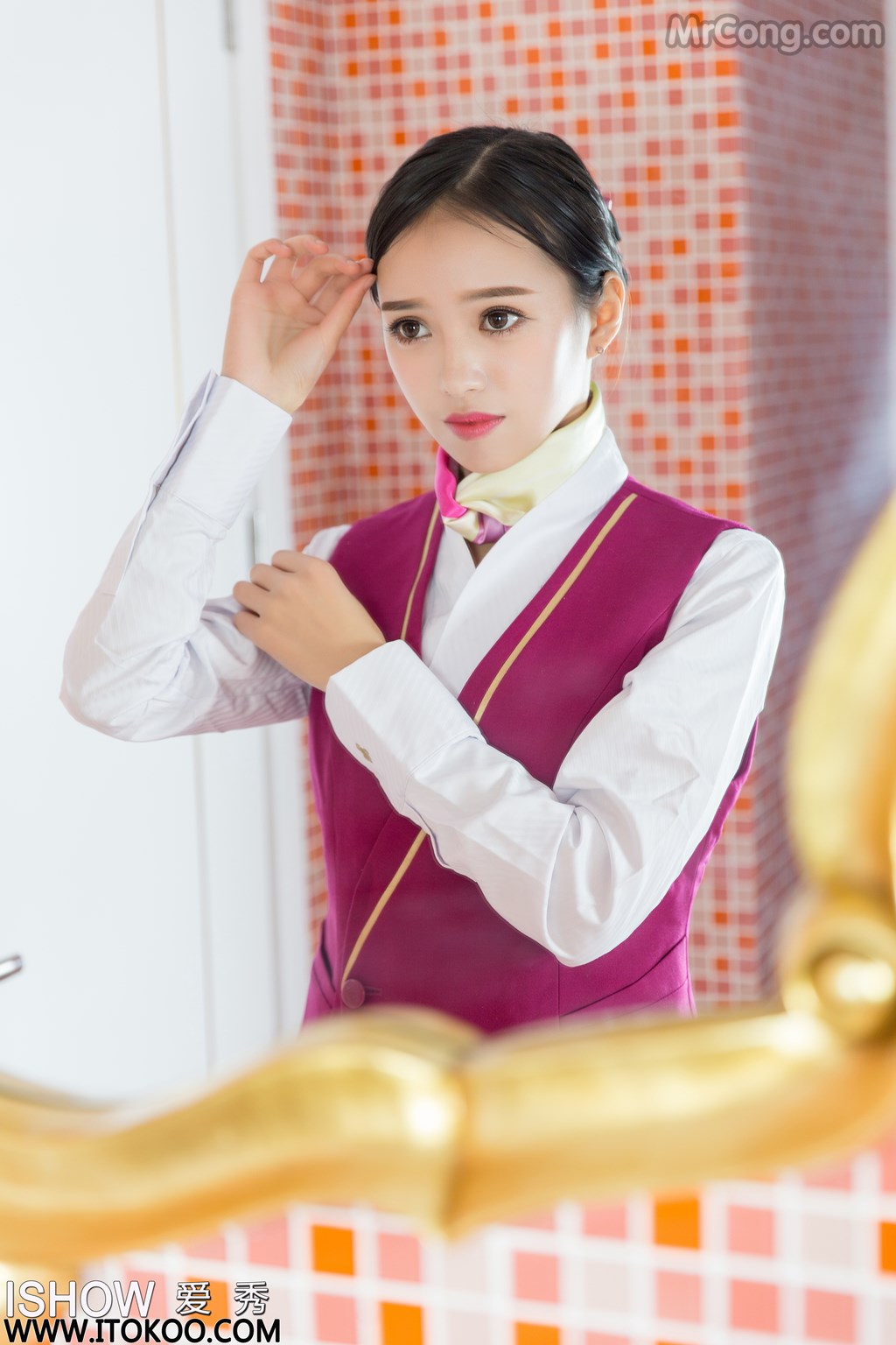 ISHOW No.092: Adela (馨雅) (37 images)