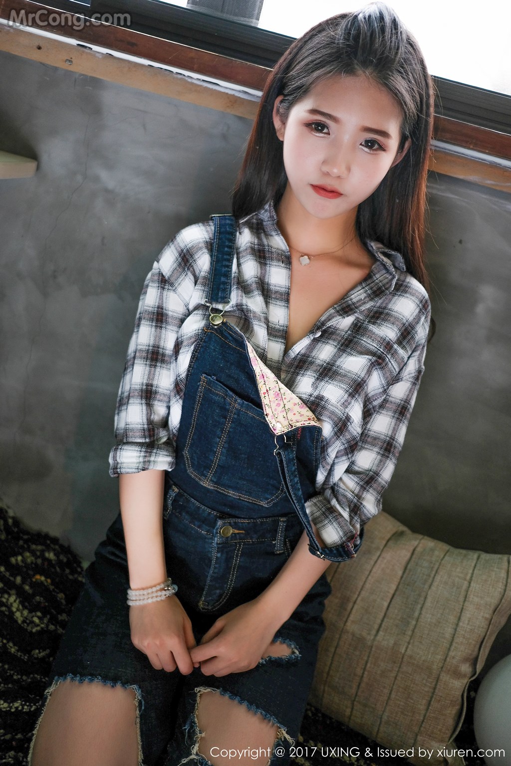 UXING Vol.044: 可爱的小叶子 (41 images)