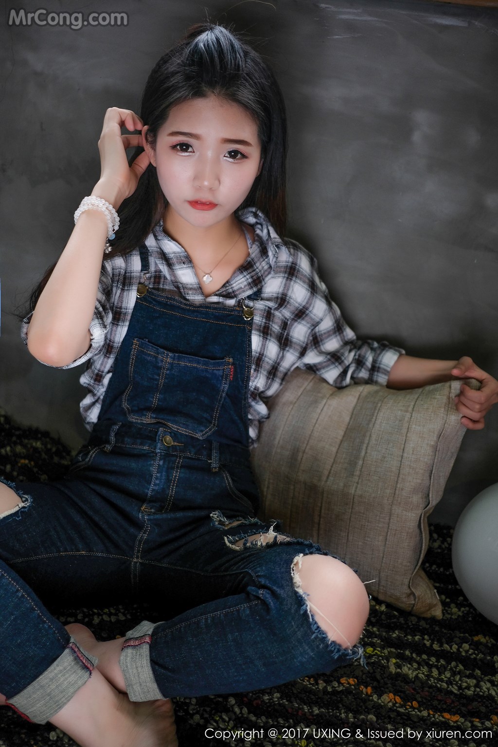 UXING Vol.044: 可爱的小叶子 (41 images)