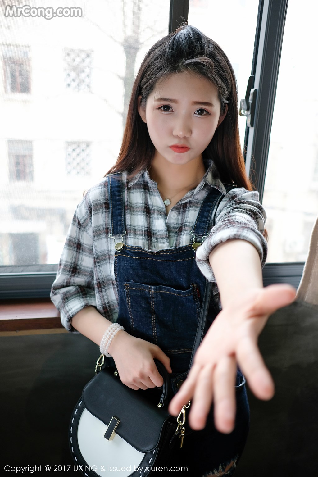 UXING Vol.044: 可爱的小叶子 (41 images)