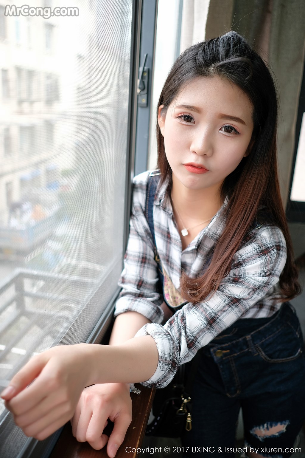 UXING Vol.044: 可爱的小叶子 (41 images)