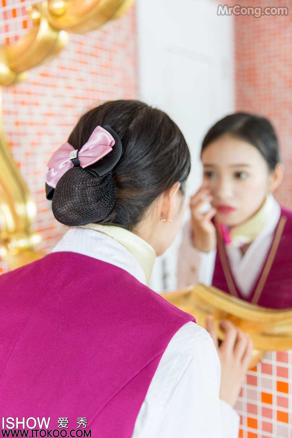 ISHOW No.092: Adela (馨雅) (37 images)
