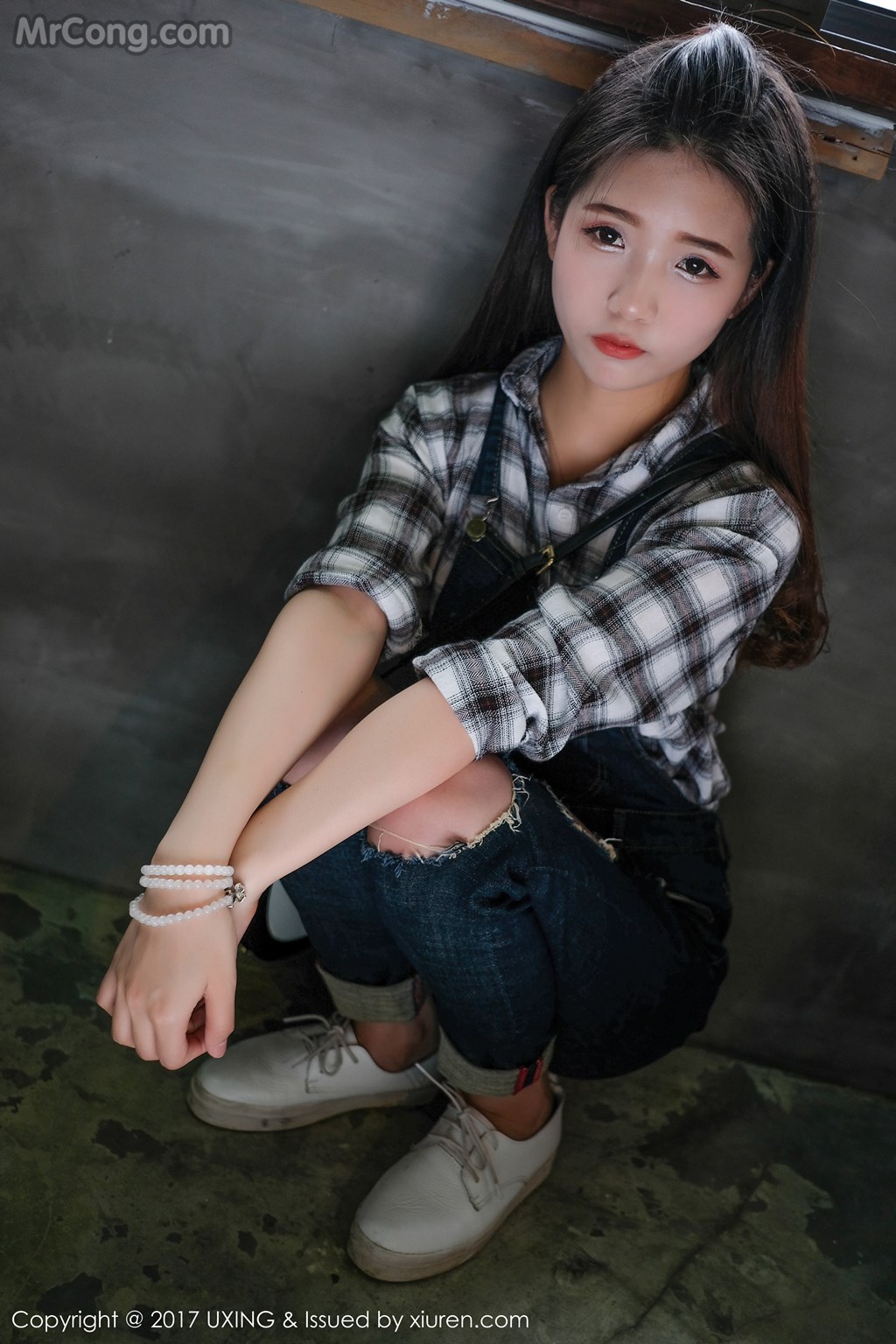 UXING Vol.044: 可爱的小叶子 (41 images)