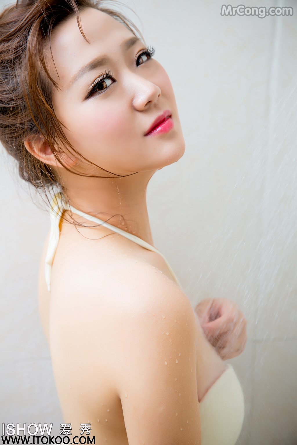 ISHOW No.069: Lucy (露西) (39 images)