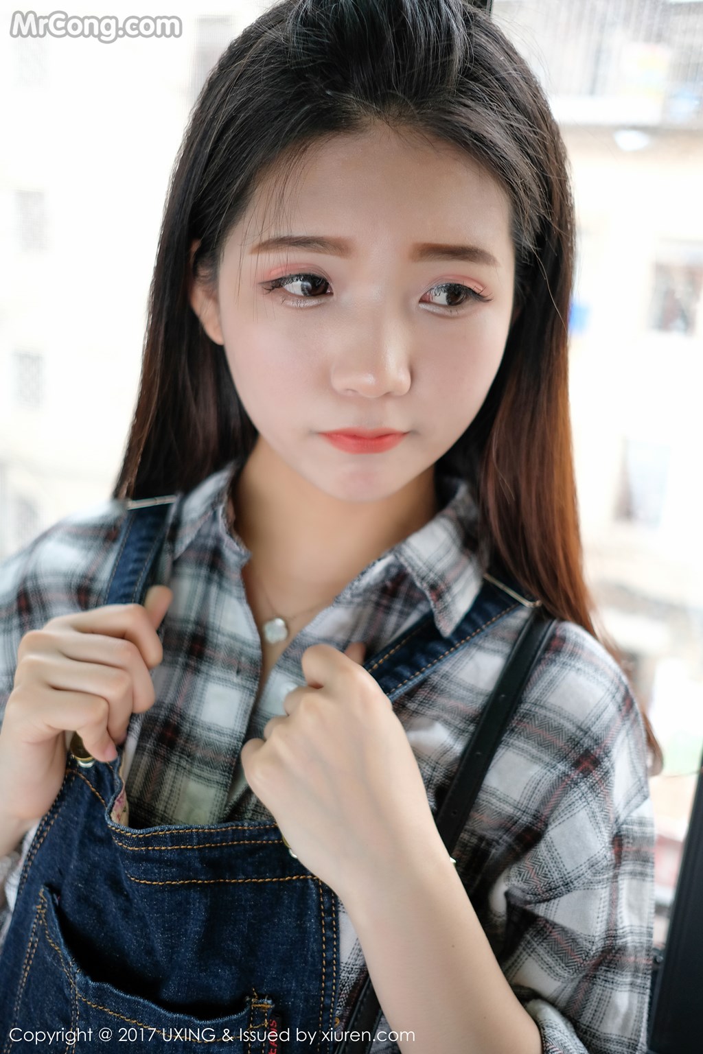 UXING Vol.044: 可爱的小叶子 (41 images)