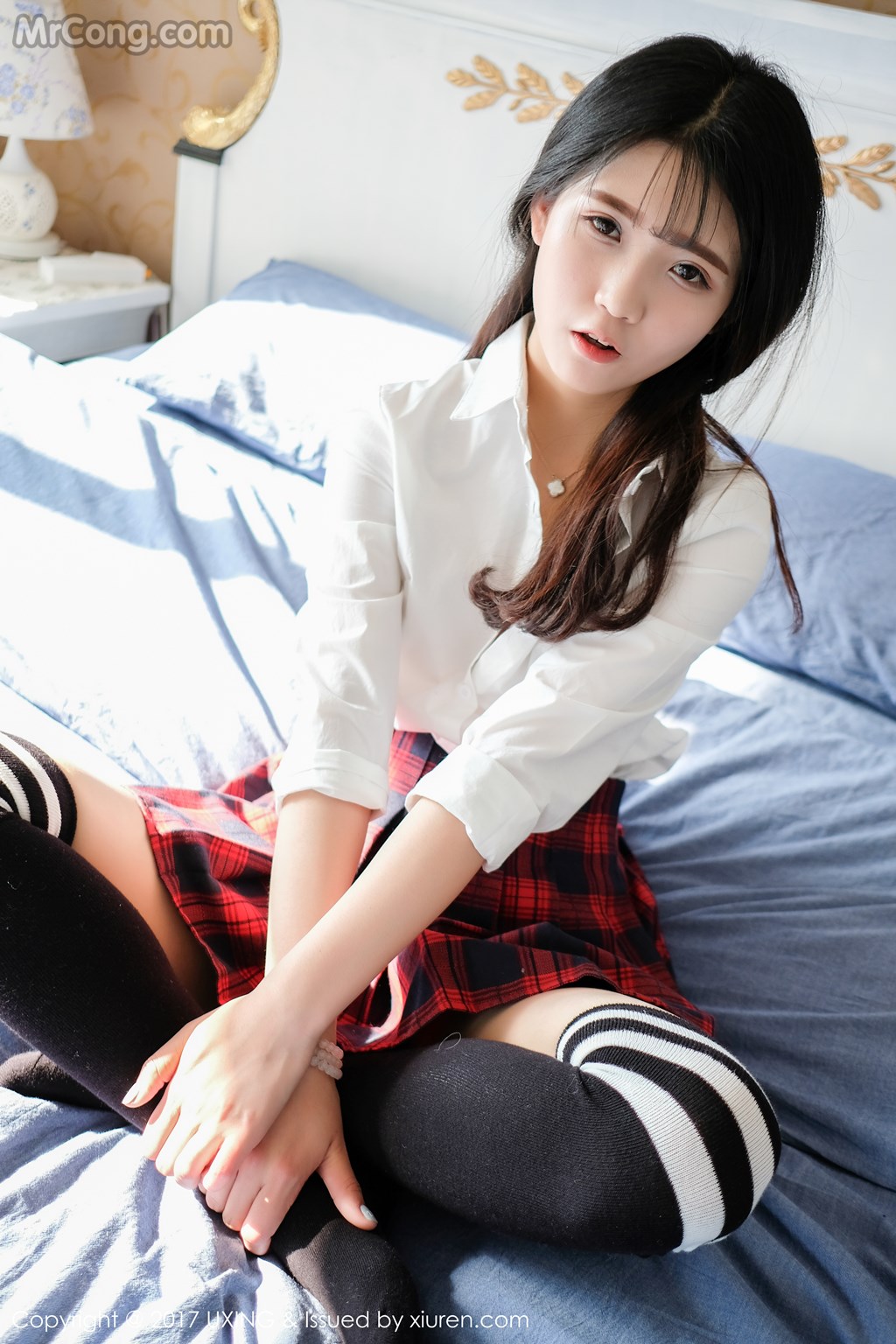 UXING Vol.046: 可爱的小叶子 (51 images)