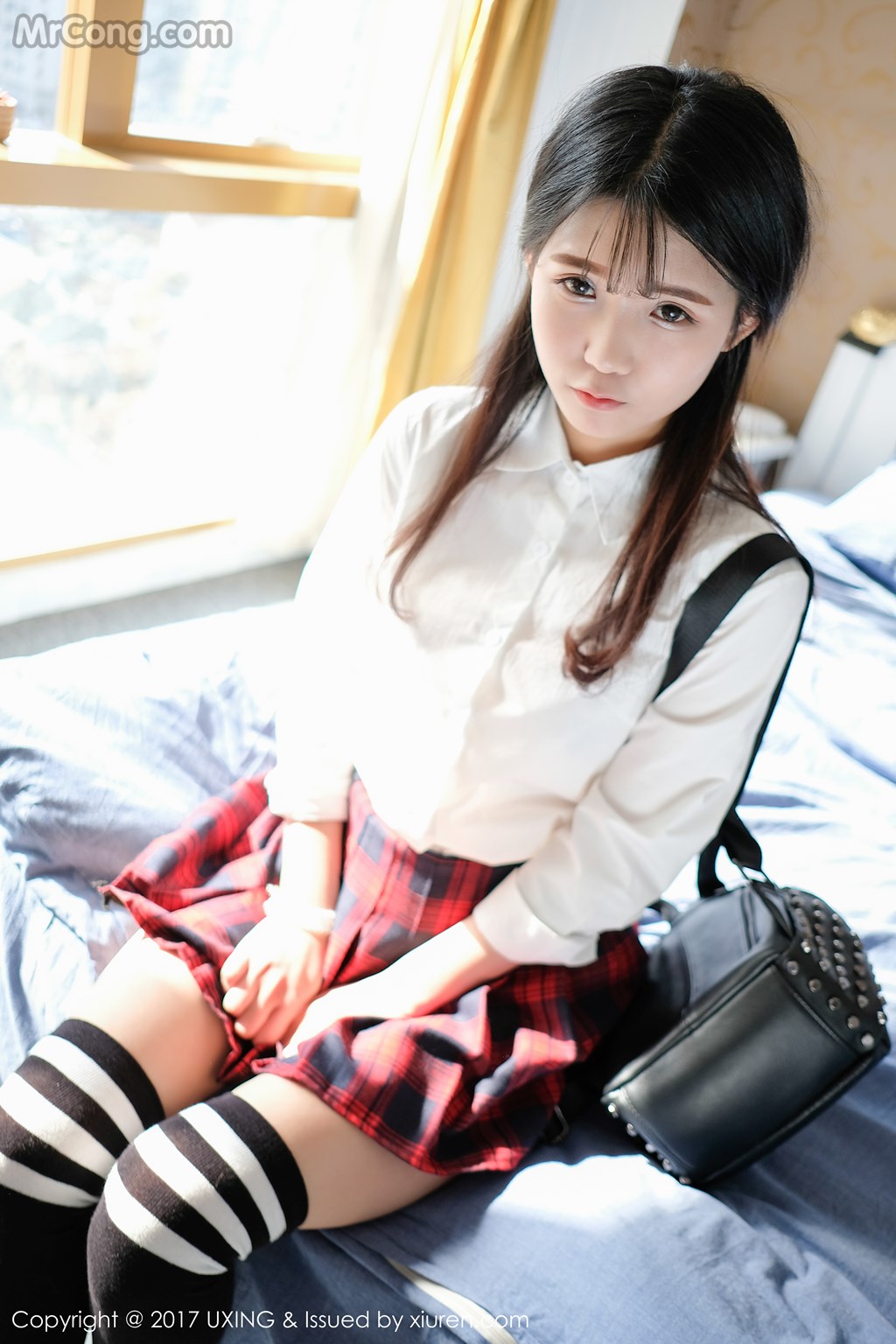UXING Vol.046: 可爱的小叶子 (51 images)
