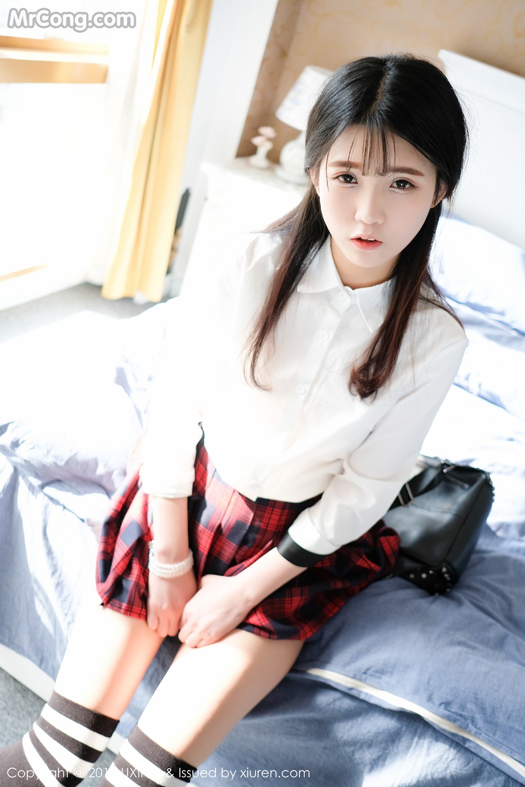 UXING Vol.046: 可爱的小叶子 (51 images)