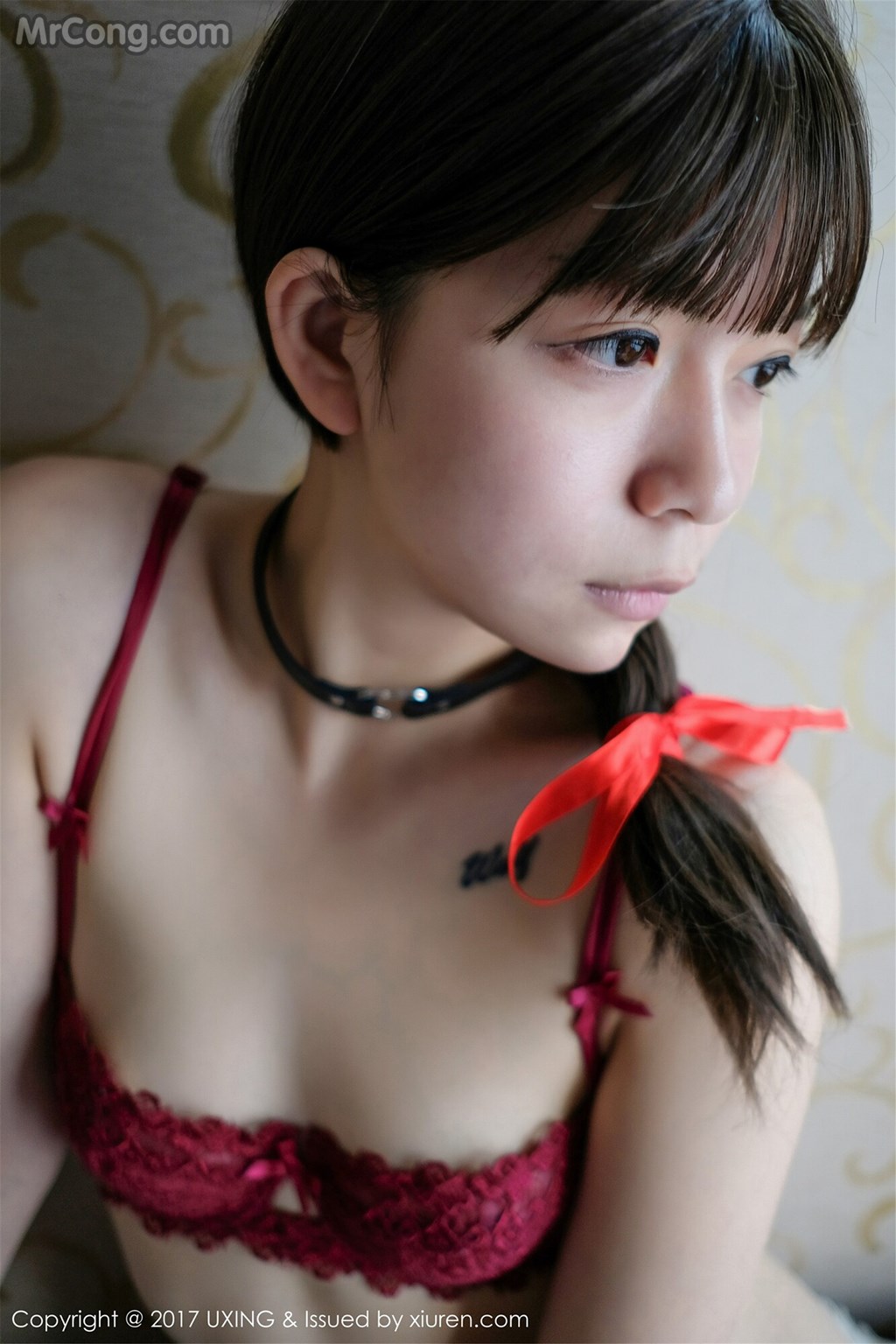 UXING Vol.051: 猫性少女AIO (44 images)